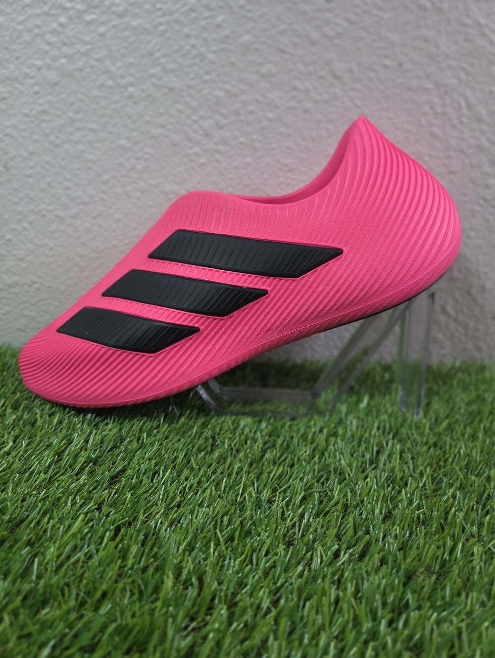 Adidas Purechill Lucid Pink Core Black 10 Men’s Slip Ons KI0065